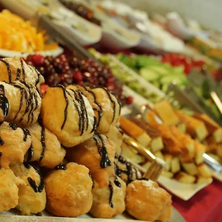 Bleart Hotell Škalngur